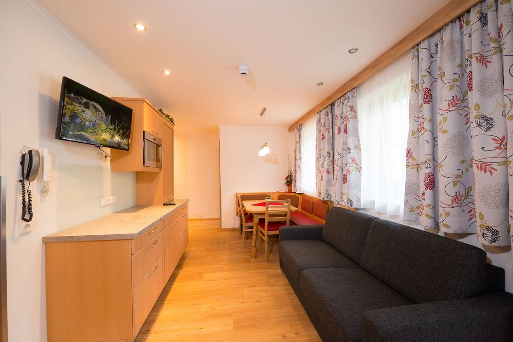 Landhaus Huber Grossarl Bagian luar foto